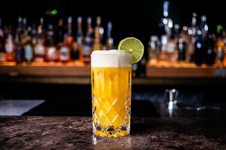 Ginger Mango Fizz-konkani-cocktail
