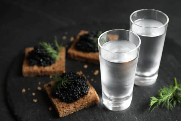 vodka-mit-kaviar